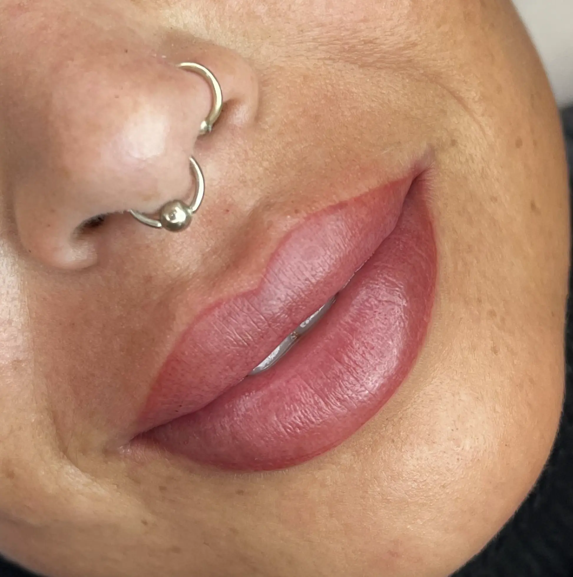 Do lip tattoos affect kissing?