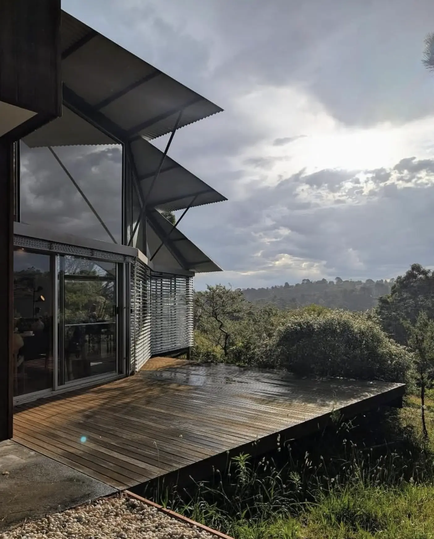 best town to stay in blue mountains
